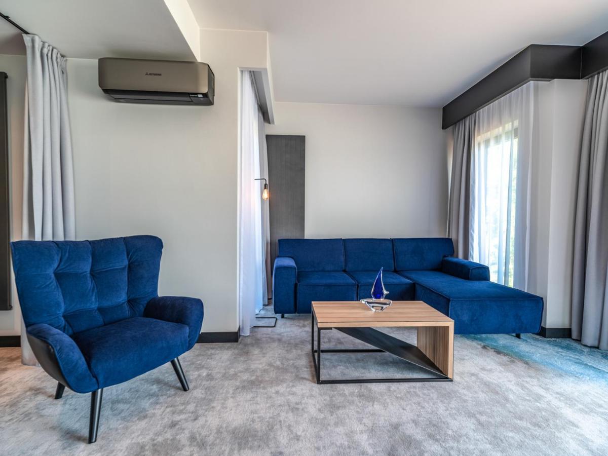 Aparthotel Marina Nawigator Mikołajki Exterior foto